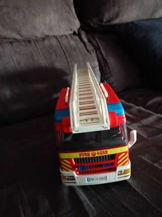 Camión de bomberos de play mobil