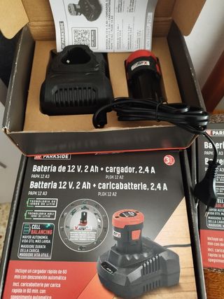 Batería de 12V, 2AH y cargador de 2,4 A