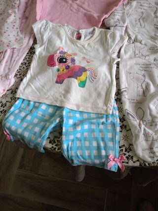 Neonata 0 3 mesi stock