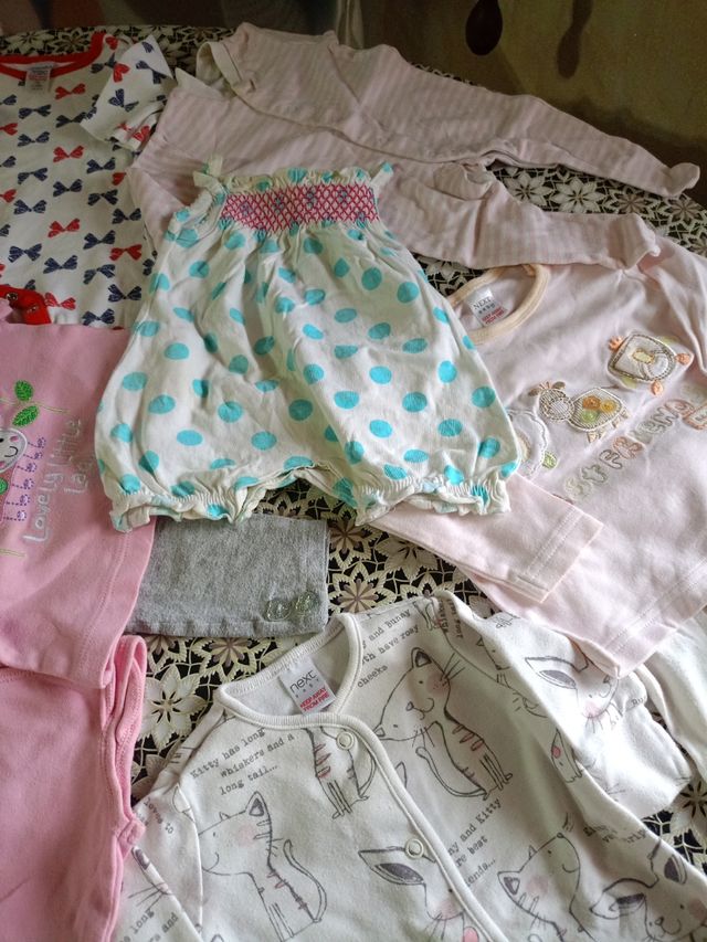 Neonata 0 3 mesi stock