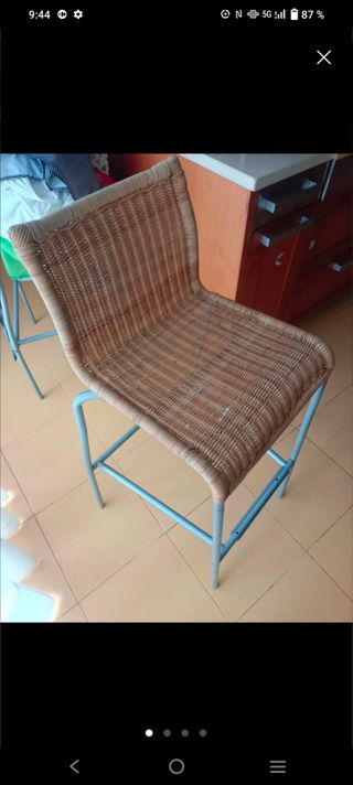  Taburete de mimbre 2