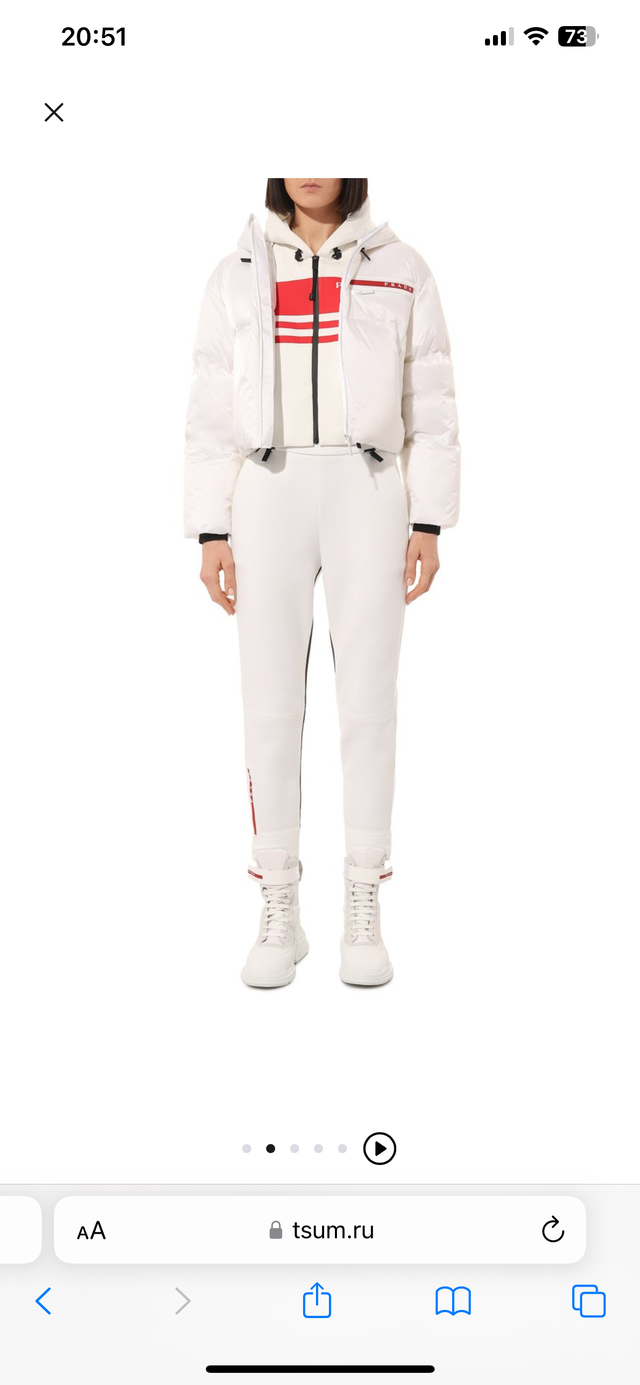 Chaqueta de plumón corta de Re-Nylon técnico