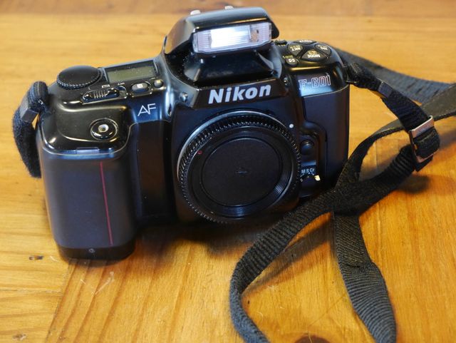 Camara reflex Nikon f 601