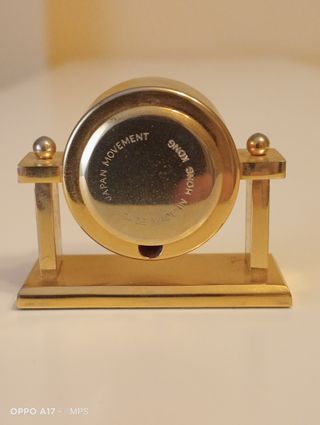 Orologio in miniatura Marca Attona. Macchinari giapponesi