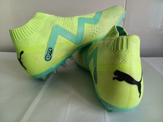 Botas de fútbol