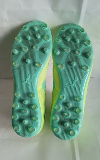 Botas de fútbol