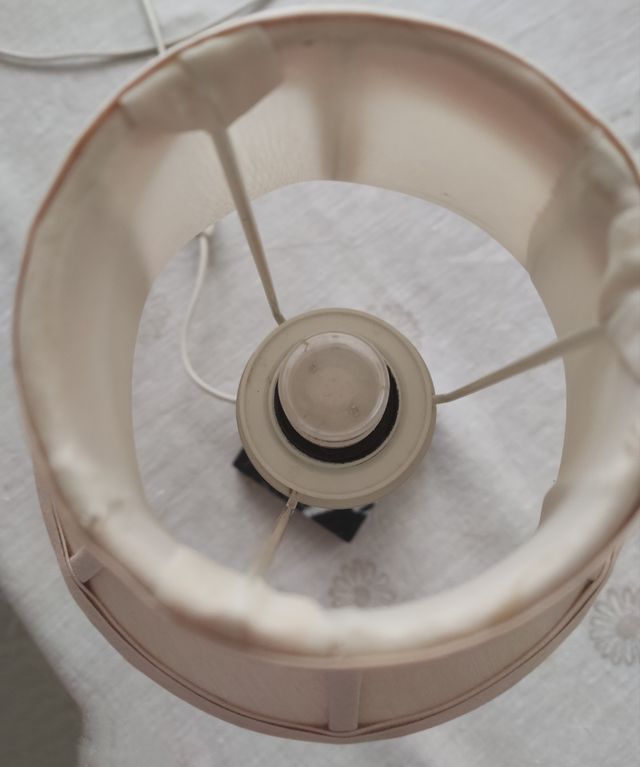 Lámpara mesa vintage bronce mármol negro