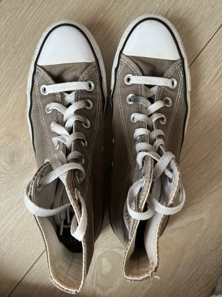 Converse grises