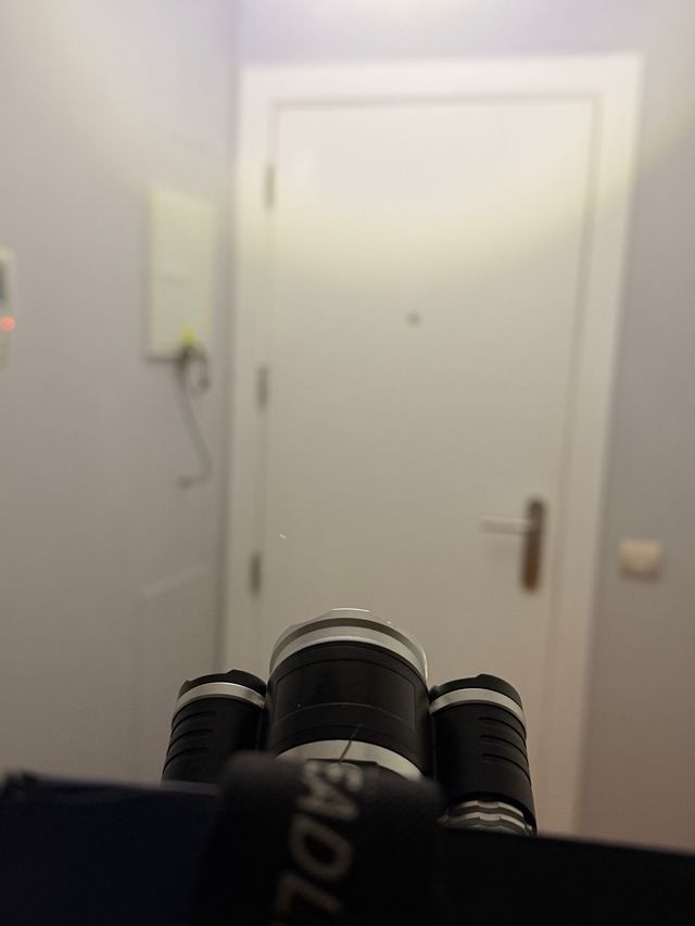 Linterna frontal / Led Headlight