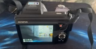 Camara de fotos digital Olympus SP-620UZ