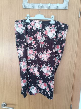 Falda lápiz floral 