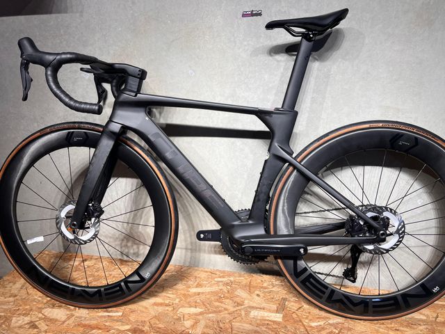 CUBE LITENING AERO C:68X RACE 2025 BLACKLINE