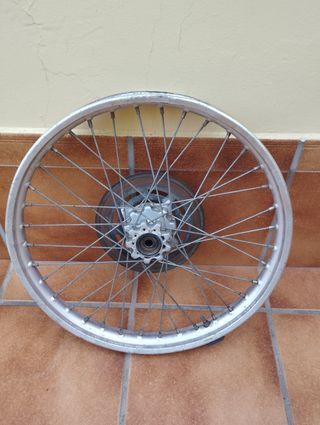 Llanta delantera Honda Xr 600 