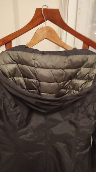 Gabardina impermeable acolchada