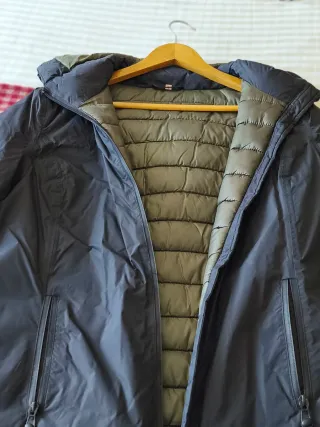 Gabardina impermeable acolchada