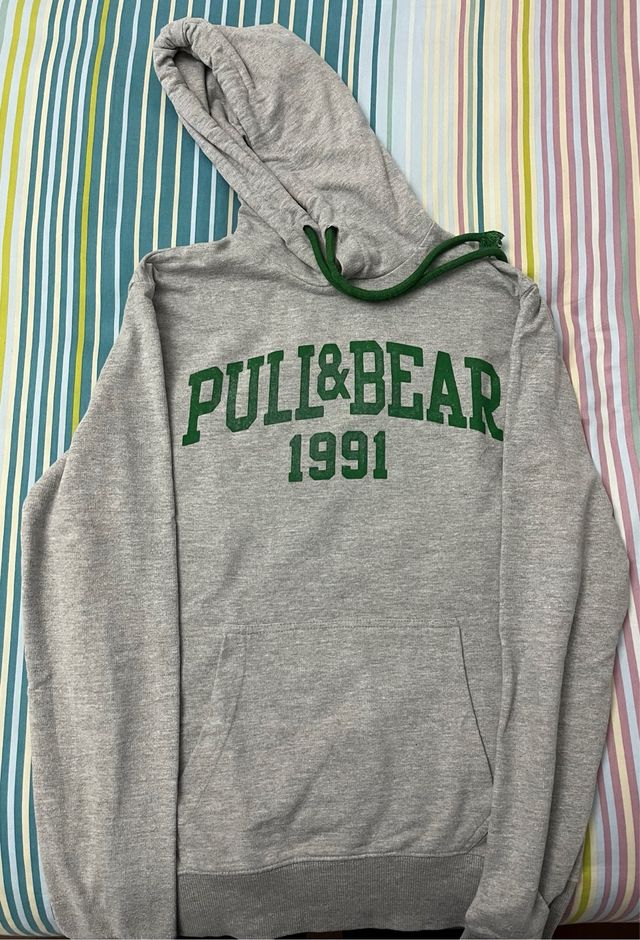 Felpa grigia Pull and Bear