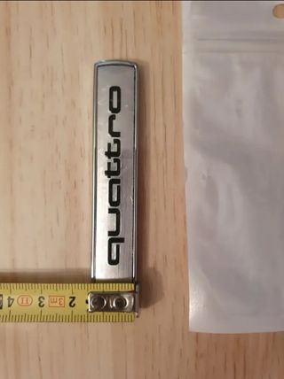 1 Emblema adhesivo con logo Quattro de Audi.