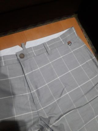 Pantalón de vestir,Zara man.