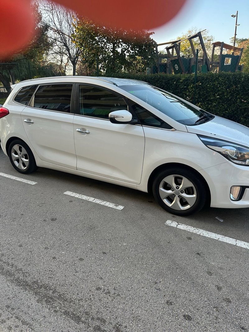 Kia Carens 2014 - foto 1