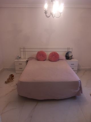 Se vende casa en muy buen estado