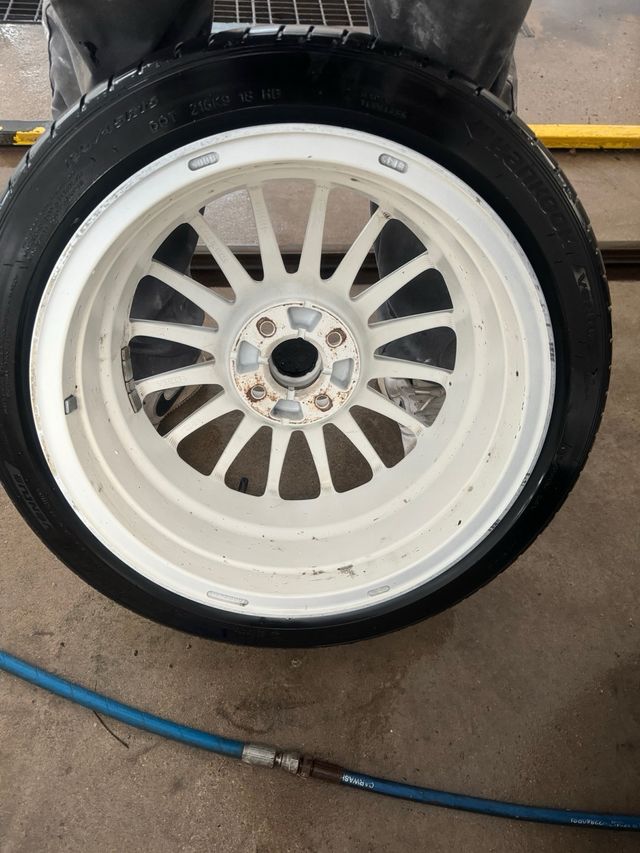 Llantas oz superturismo