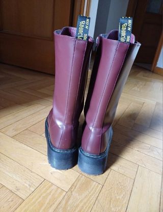 Botas tipo Dr. Martens, Número 38
