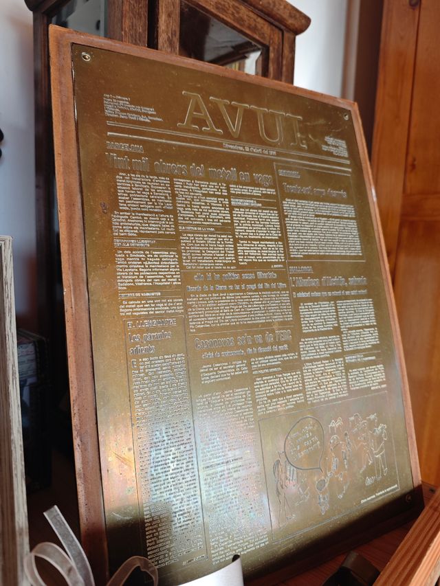 Avui portada