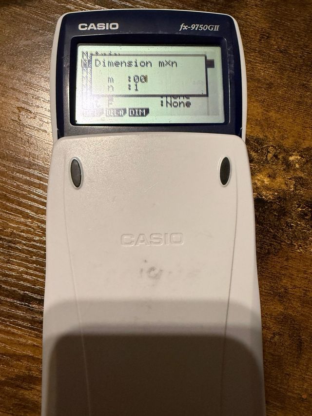 Calculadora cientifica CASIO fx9750GII