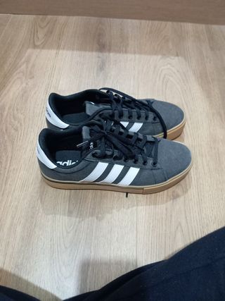 Vendo Zapatillas Adidas