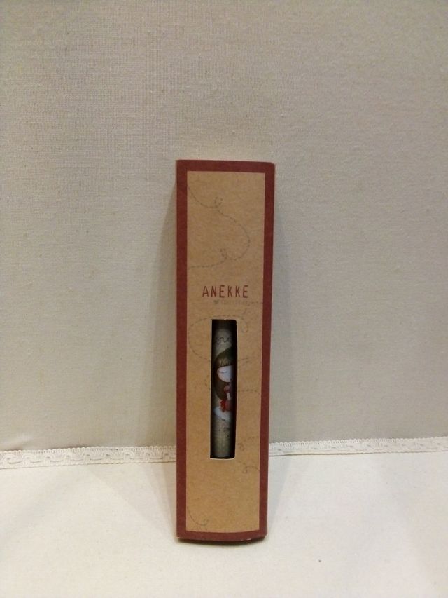 PRECIOSO BOLÍGRAFO OFICIAL ANEKKE EN CAJA REGALO
