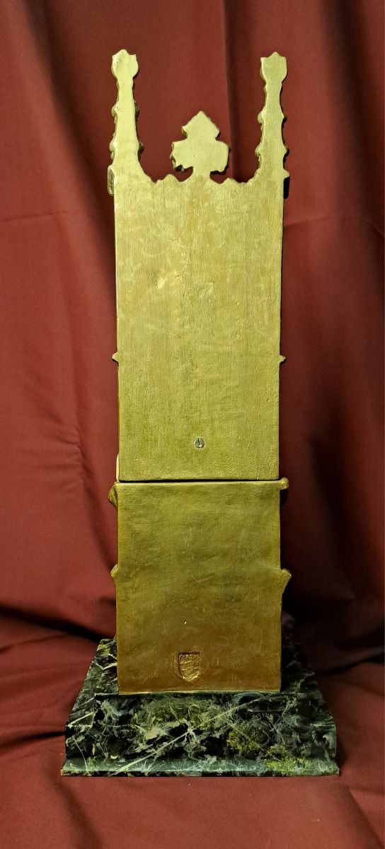 Sagrado Corazón entronizado Olot