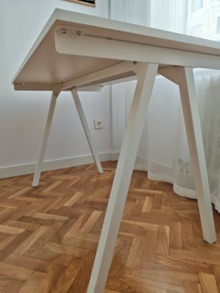 Mesa/escritorio blanco