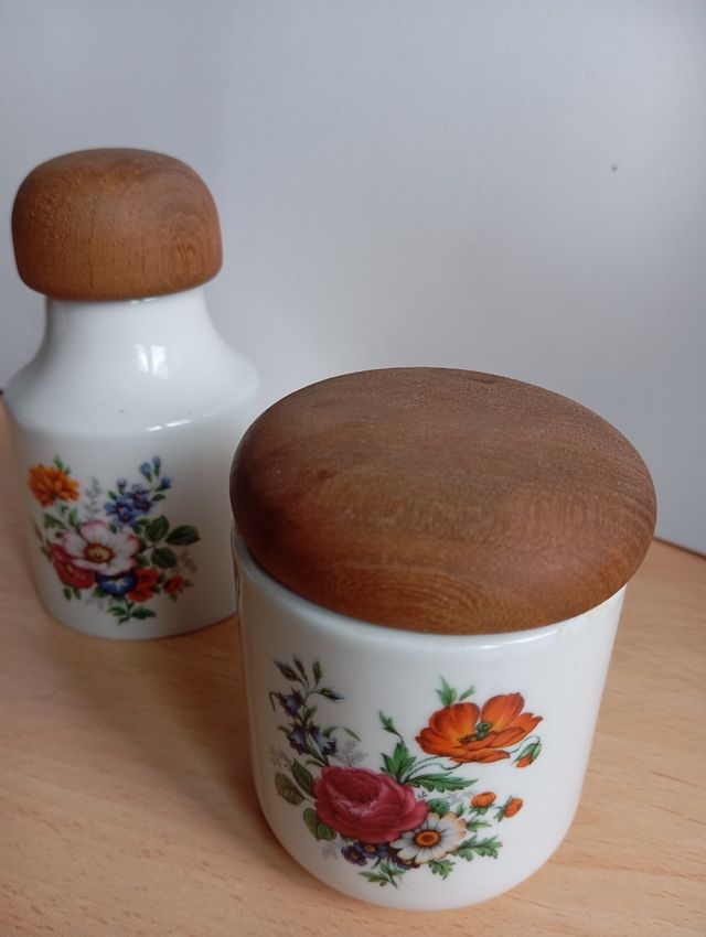 Botes de porcelana Guillén.