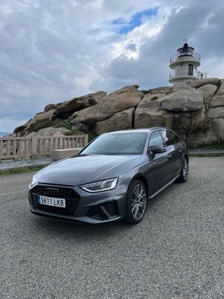 Audi A4 Avant Black line 35 TDI S tronic