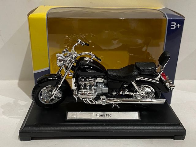 1:18 Honda F6C welly moto
