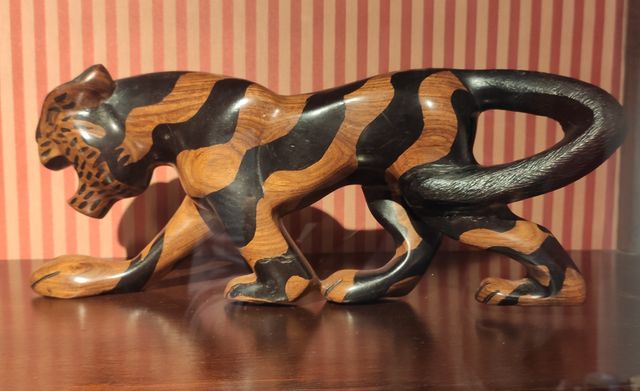 FIGURA TIGRE DE MADERA