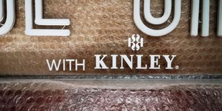 Insegna Kinley luminosa led, per Bar, Locali ecc.