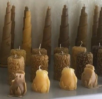 Candele artigianali realizzate con cera