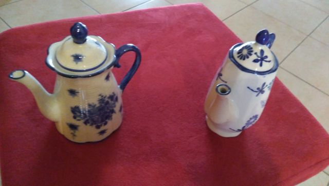 Set teiera lattiera in porcellana