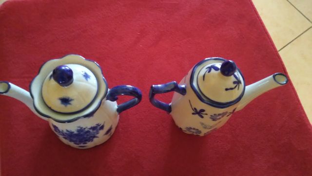 Set teiera lattiera in porcellana