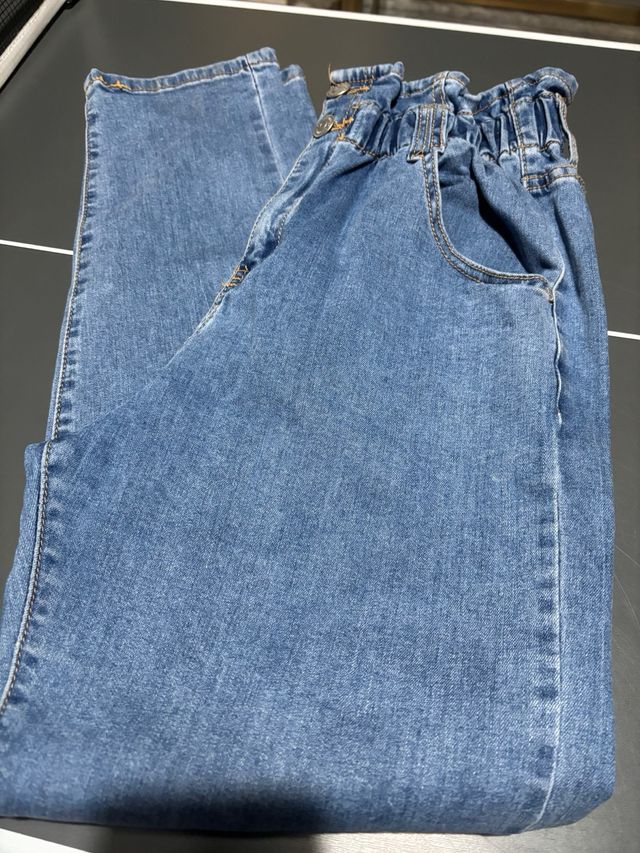 Jeans vita alta elasticizzato