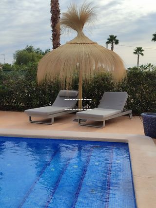 Sombrillas de carri verzo mimbre