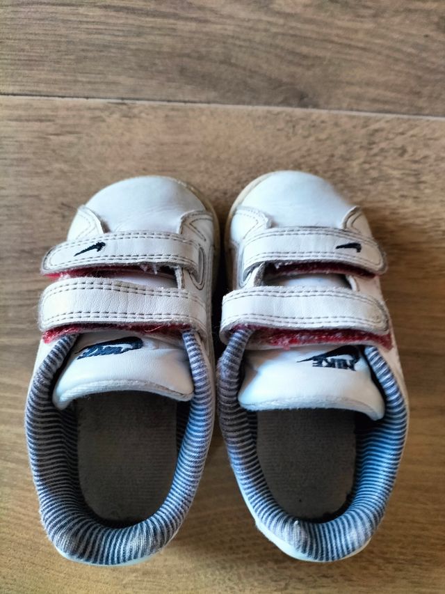 Zapatillas deportivas Nike niño niña 
