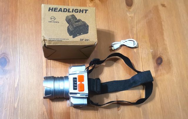 Linterna Led de cabeza recargable.