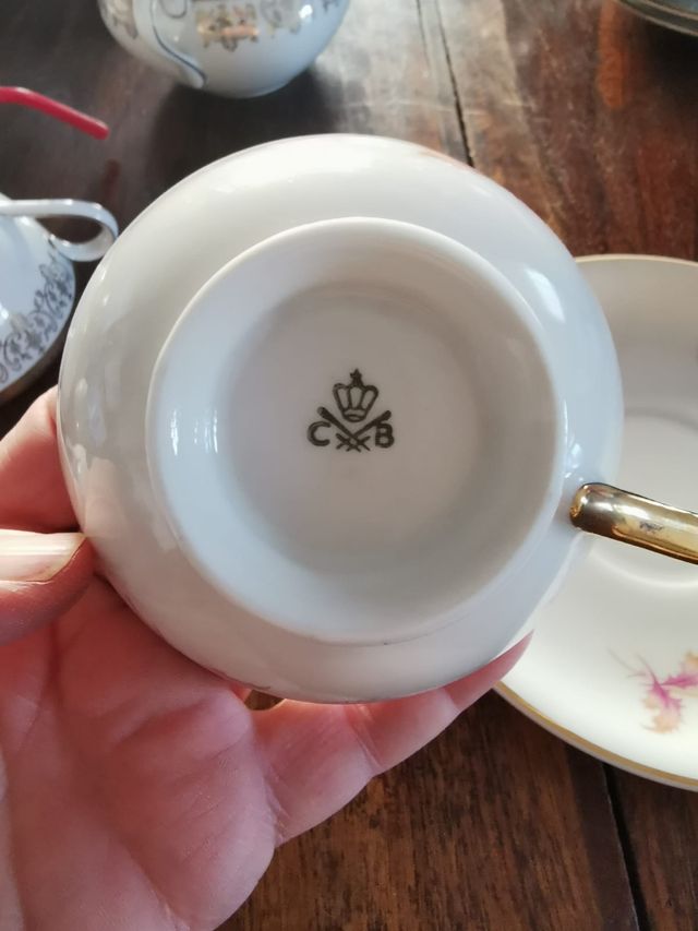 Servizio the da 9 tazze. CB