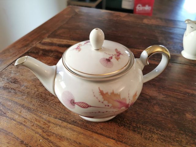 Servizio the da 9 tazze. CB