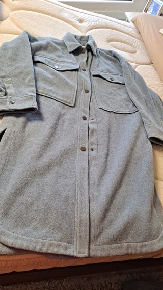 Chaqueta camisa larga de fieltro 