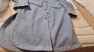 Chaqueta camisa larga de fieltro 