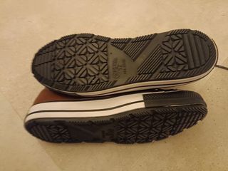 Zapatillas Converse. Número 41