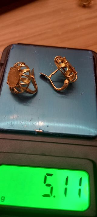 Pendientes antiguos